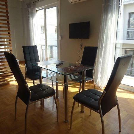 City Life Apartment In Athens Heart Экстерьер фото
