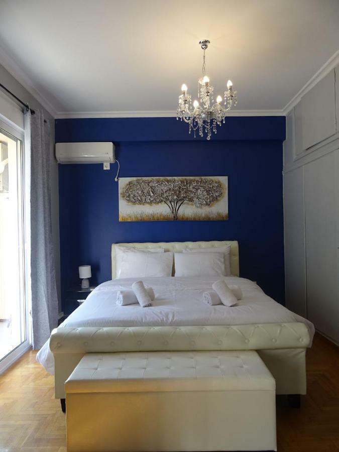 City Life Apartment In Athens Heart Экстерьер фото