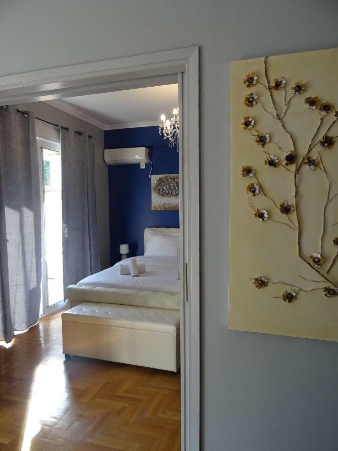 City Life Apartment In Athens Heart Экстерьер фото