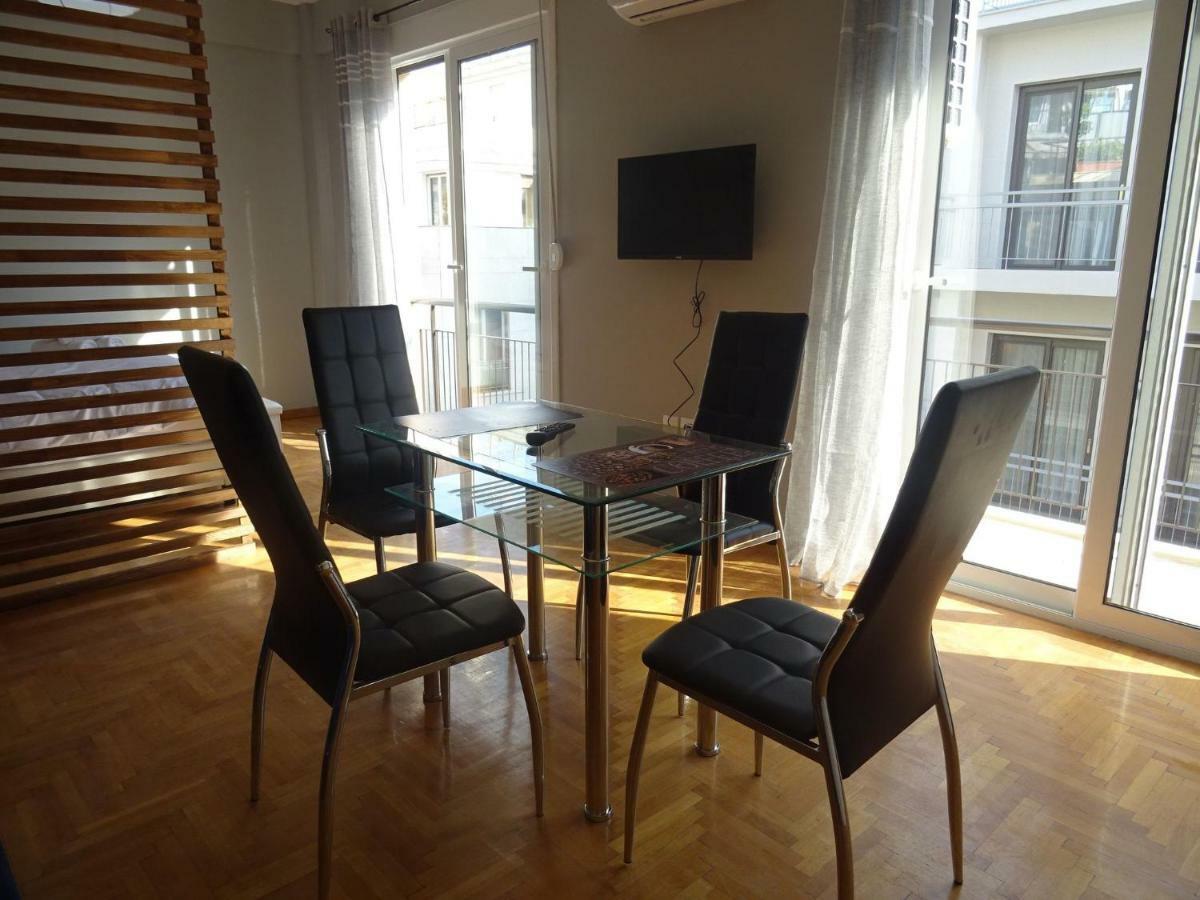 City Life Apartment In Athens Heart Экстерьер фото